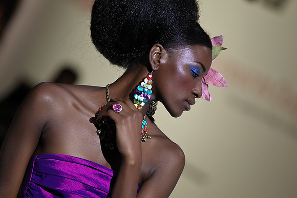 119 RunwayModels