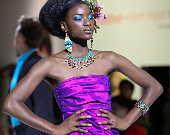 111 RunwayModels
